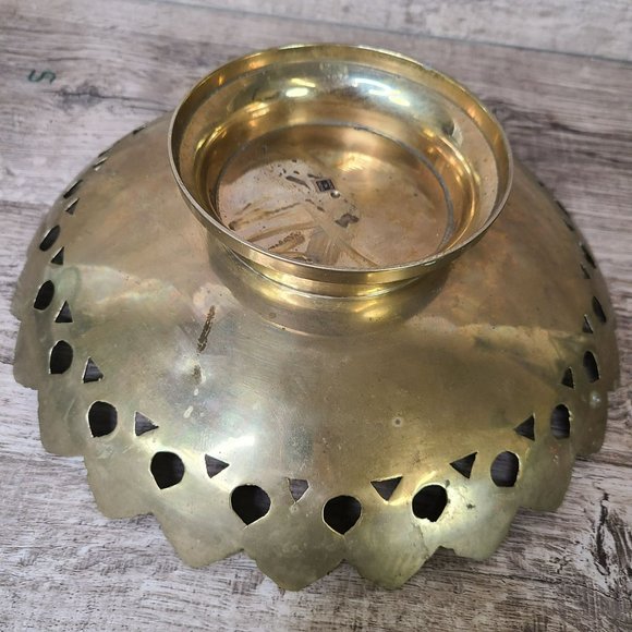 Vtg Enamel & Brass Pedestal Bowl Tray Floral Design Solid Cut 10" Made in India - Picture 5 of 14